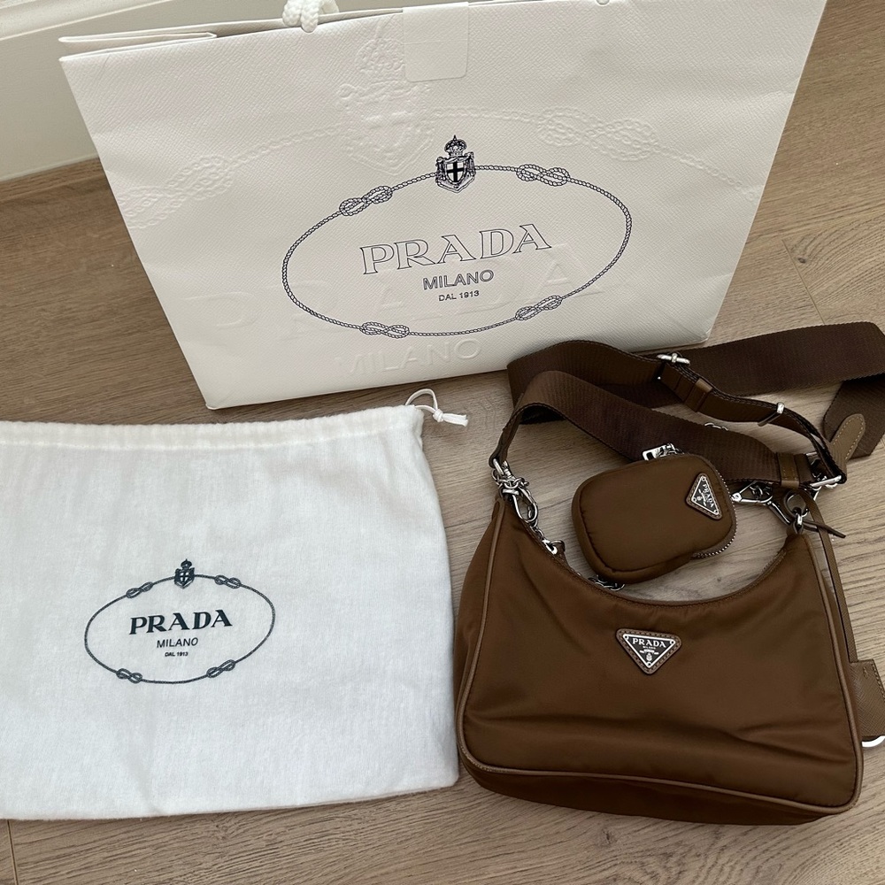 RARE Prada Re-Edition 2005 Shoulder Bag 👜🤎